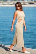 Beiges Figurbetontes Maxikleid mit Cut-outs