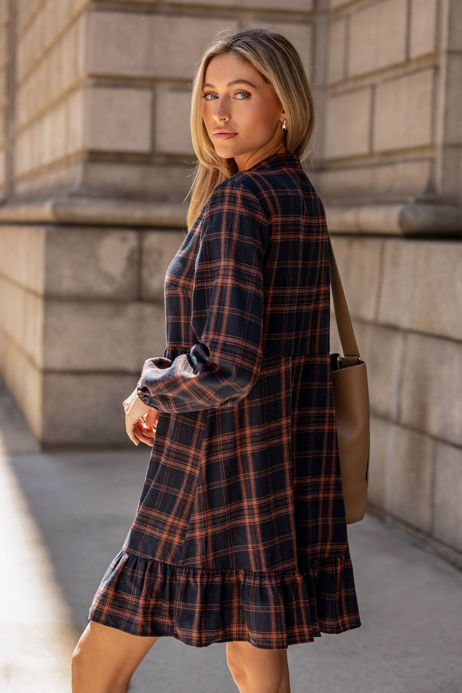 Kariertes Langarm Minikleid