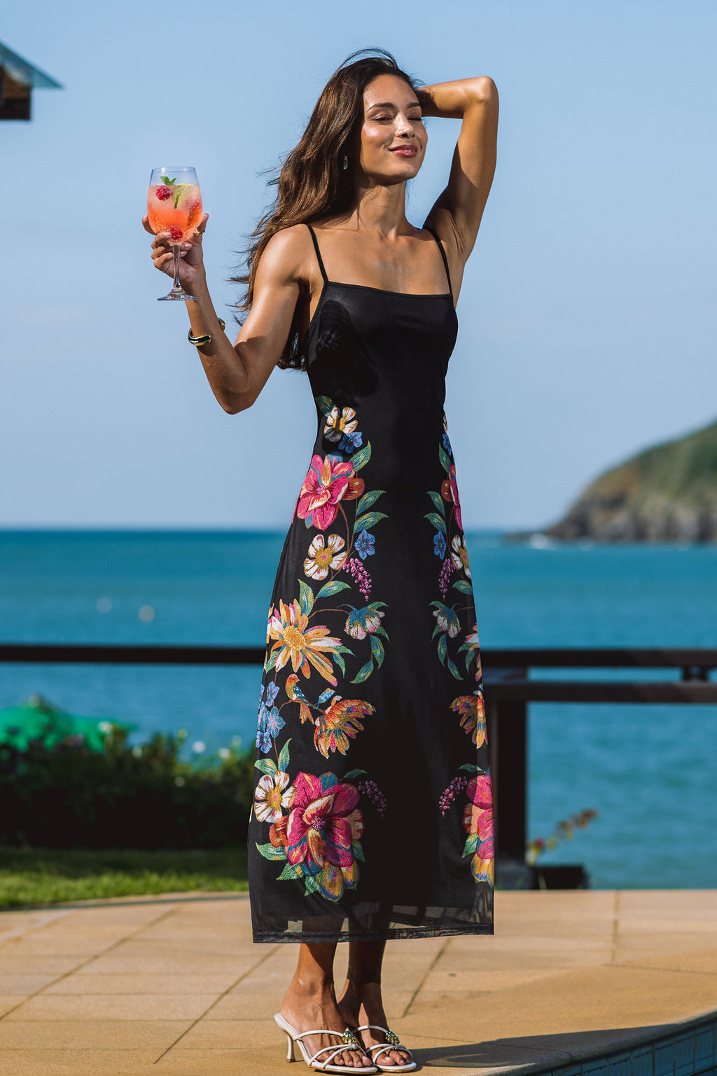 Geblümtes Midi-Abendkleid mit eckigem Ausschnitt