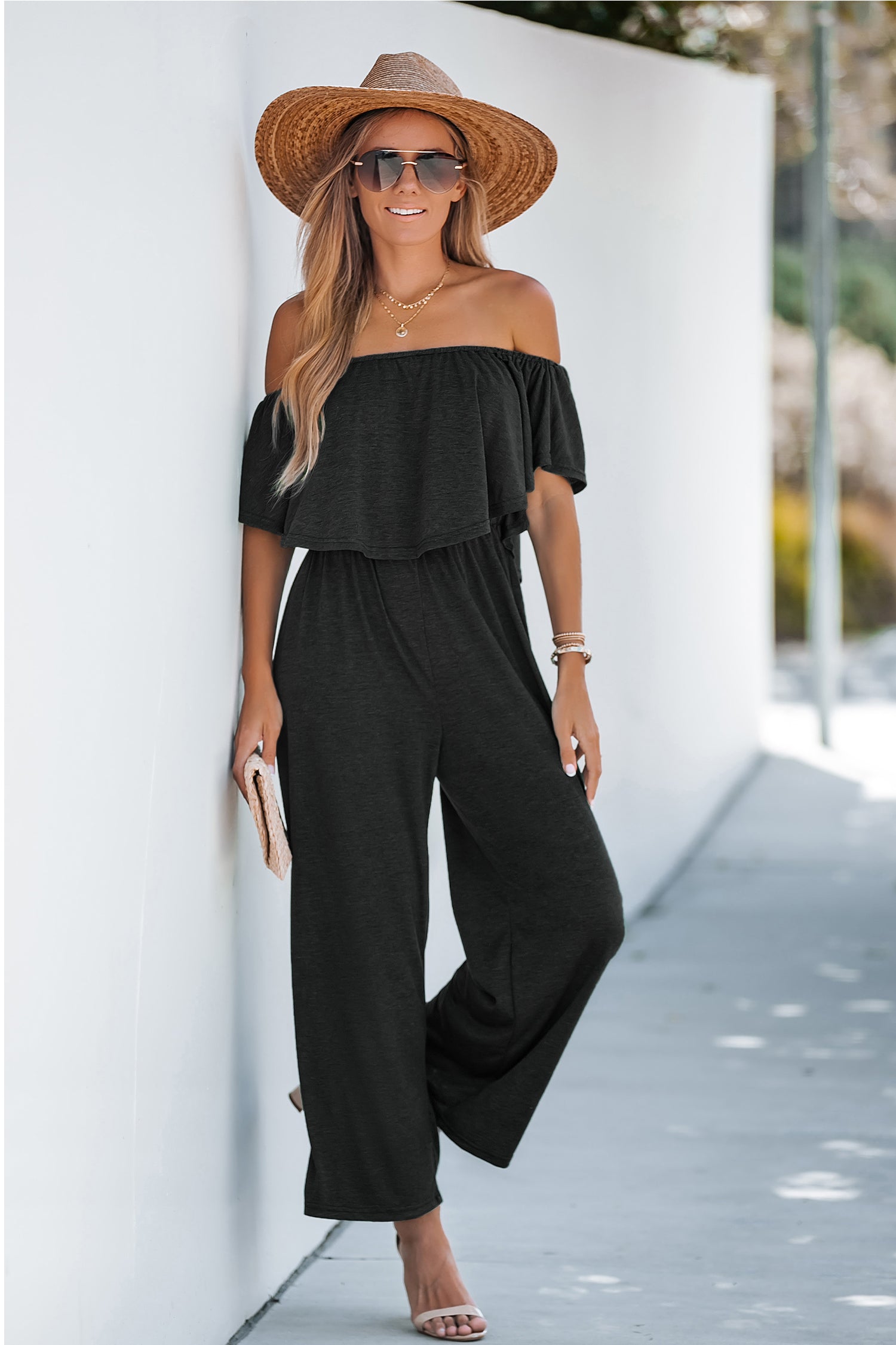 Kurzärmeliger Off-the-Shoulder-Jumpsuit