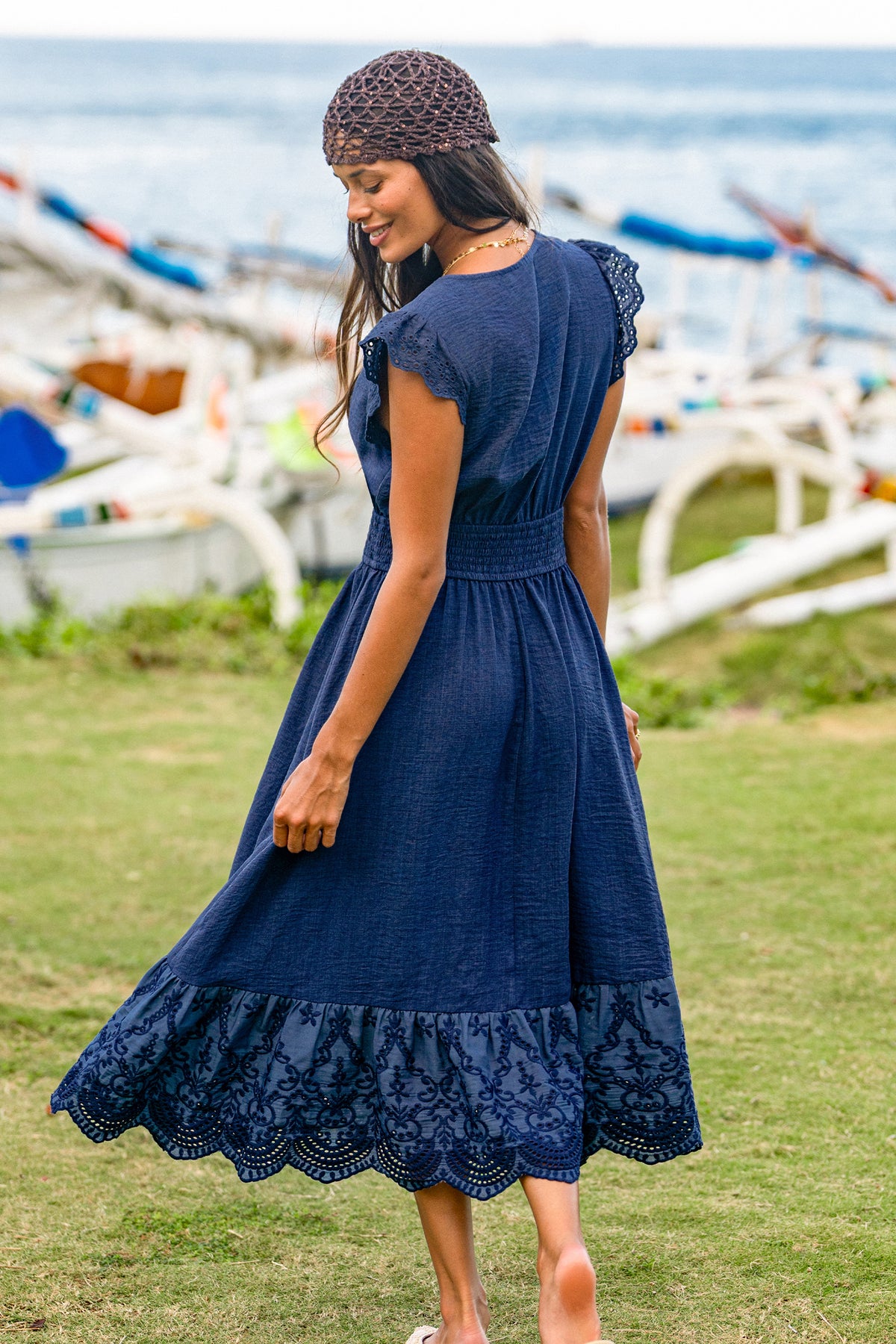 Marineblaues V-Ausschnitt Midikleid