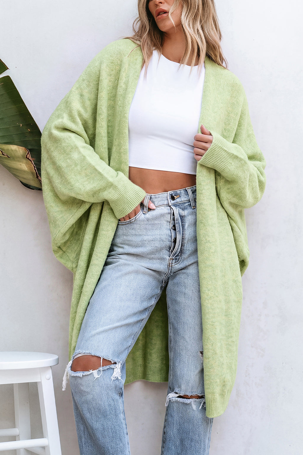 Grüne Strickjacke mit offener Vorderseite
