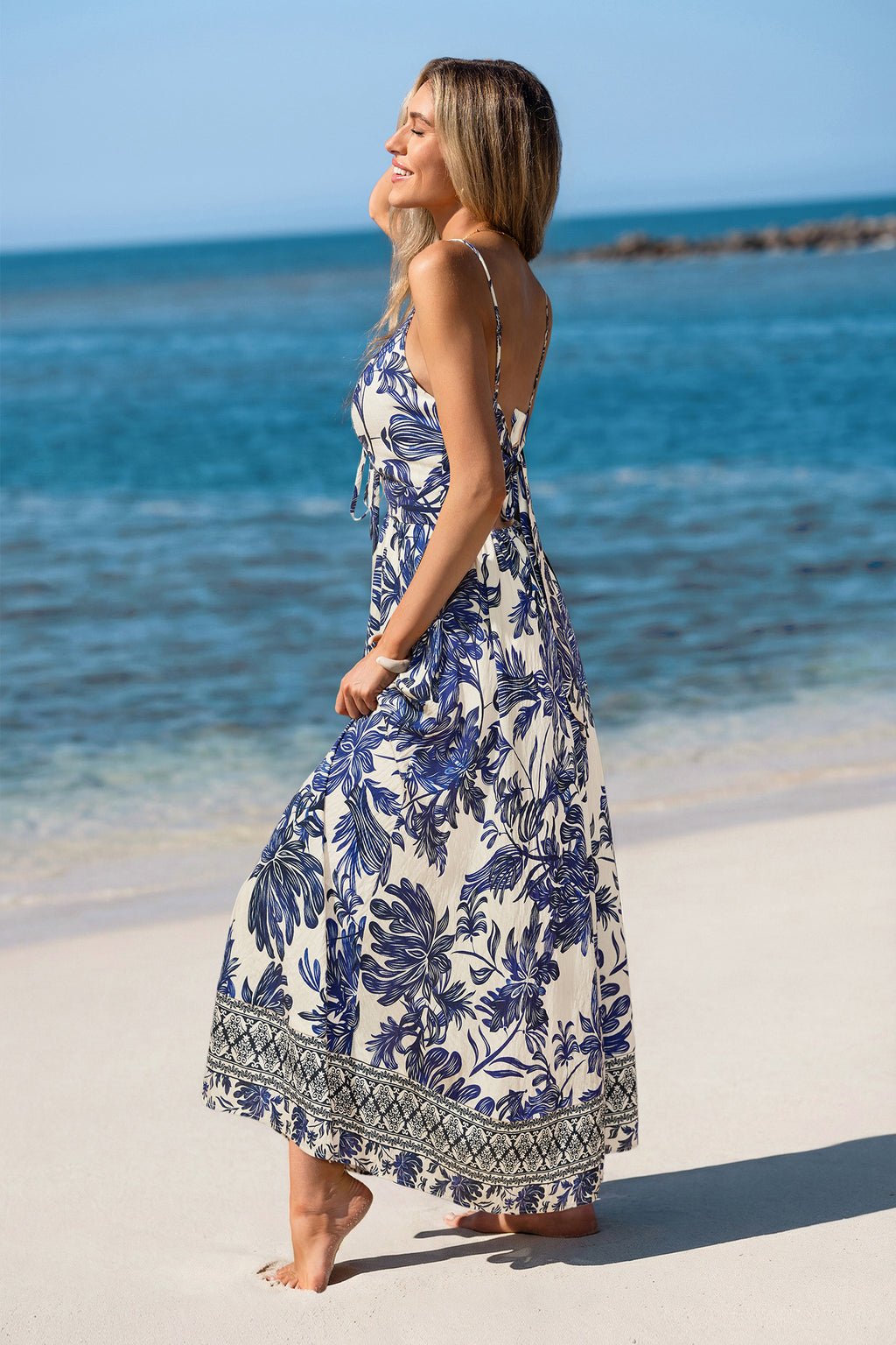 Blau Tropisches Maxi-Strandkleid mit tiefem Ausschnitt