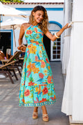 Grün geblümtes Midi-Strandkleid mit hohem Ausschnitt