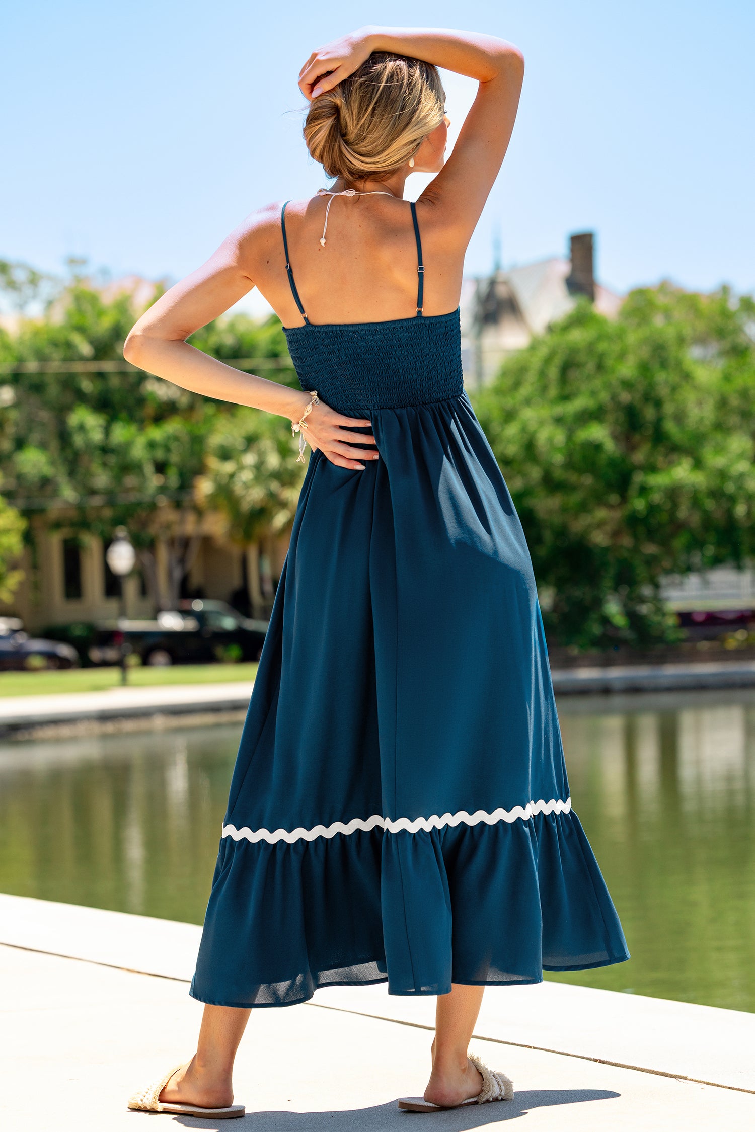 Blaues Eckiger Ausschnitt Maxi-Strandkleid