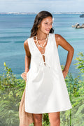 Weißes Ärmelloses Mini-Strandkleid mit tiefem Ausschnitt