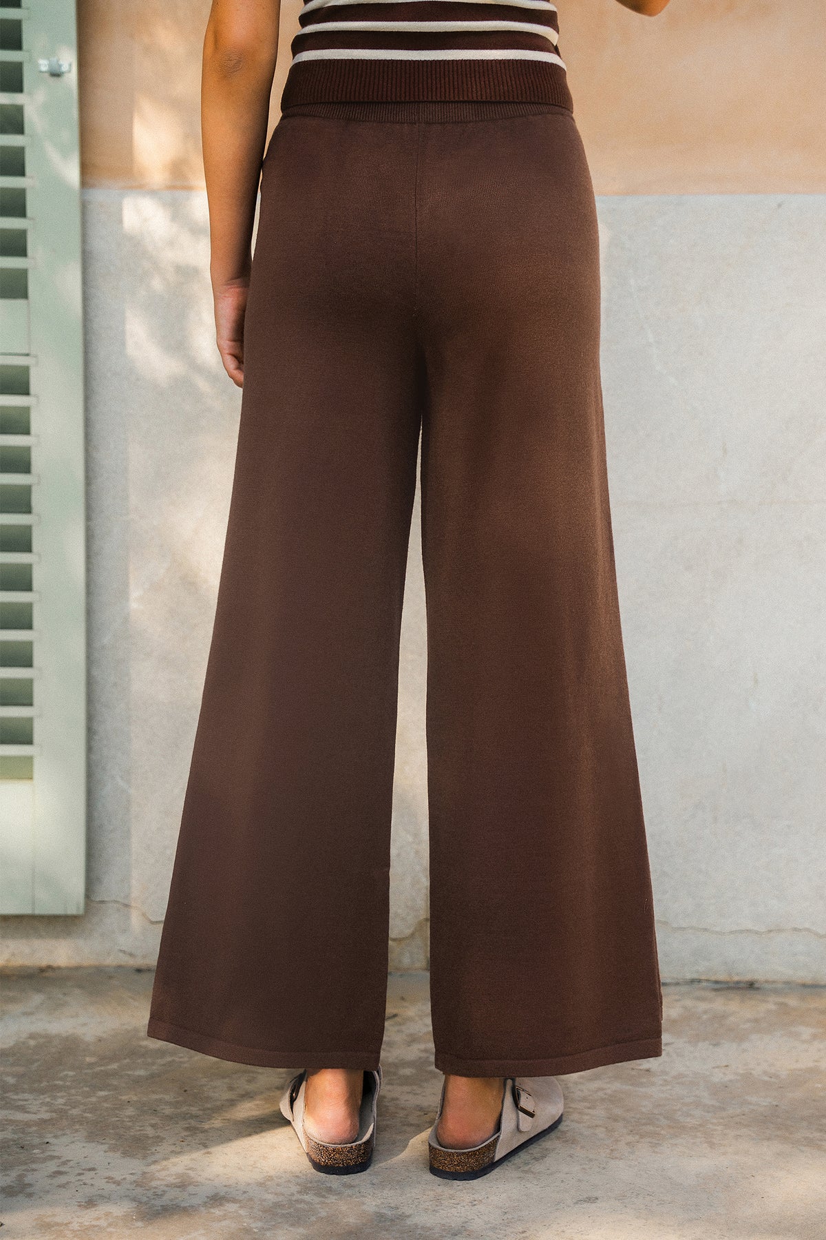 Braune Strickhose mit Kordelzug