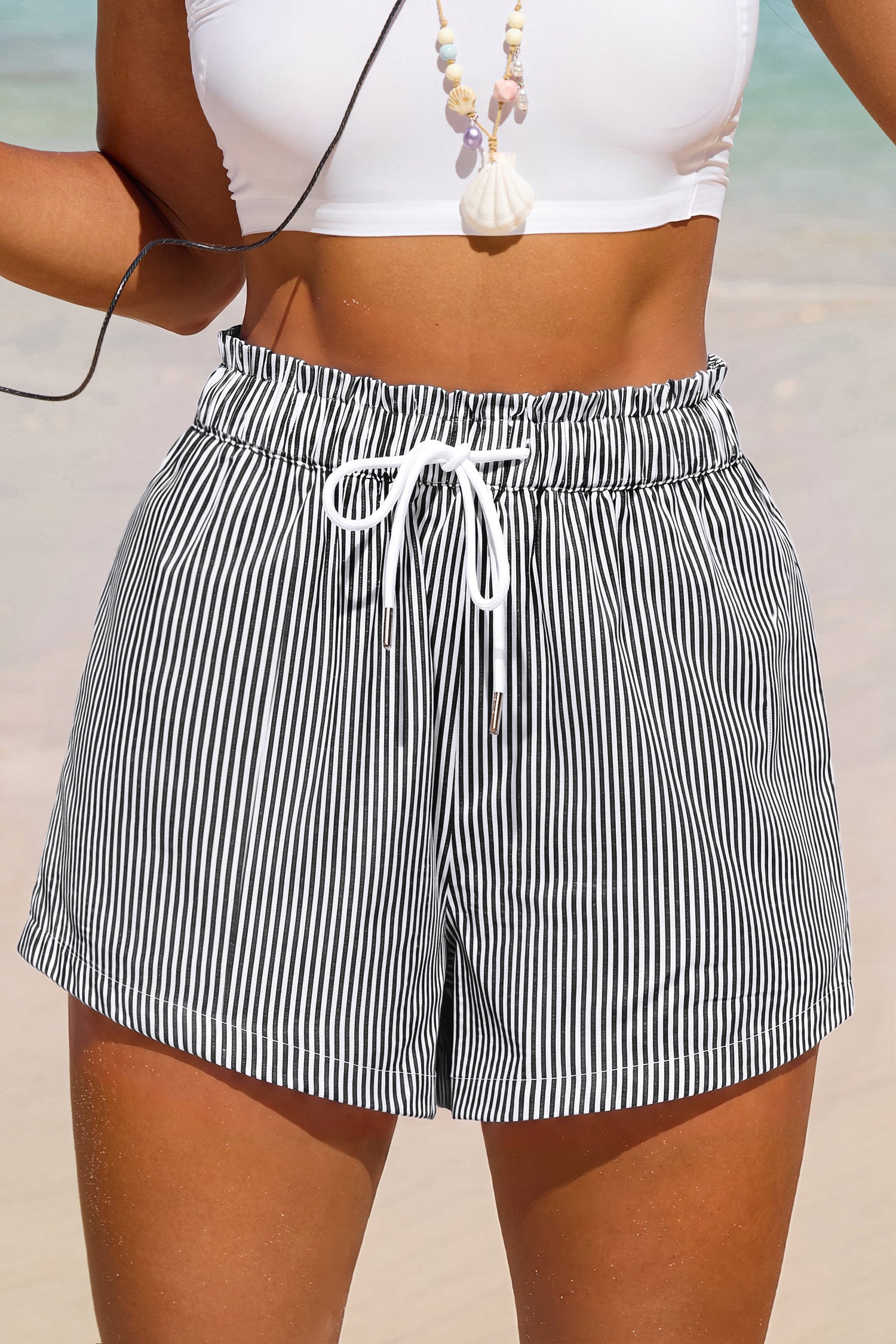 Blau Gestreifte sommerliche Shorts mit elastischem Bund