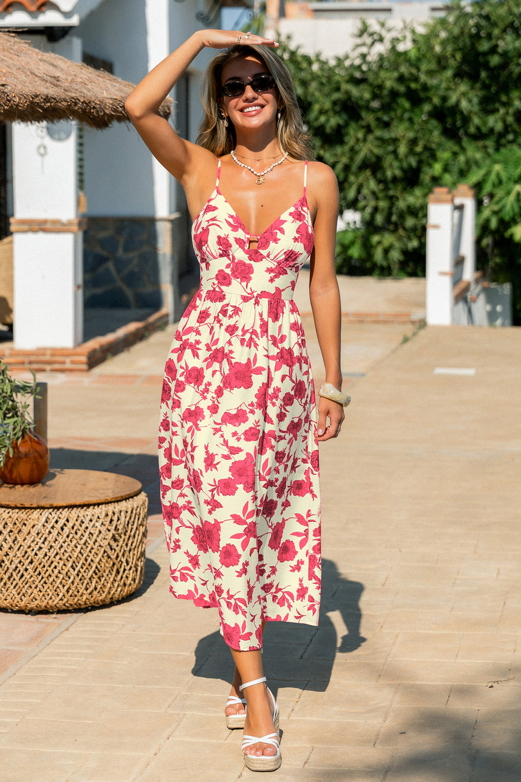 Geblümtes Tiefer Ausschnitt Maxi-Strandkleid mit Keyhole-Detail