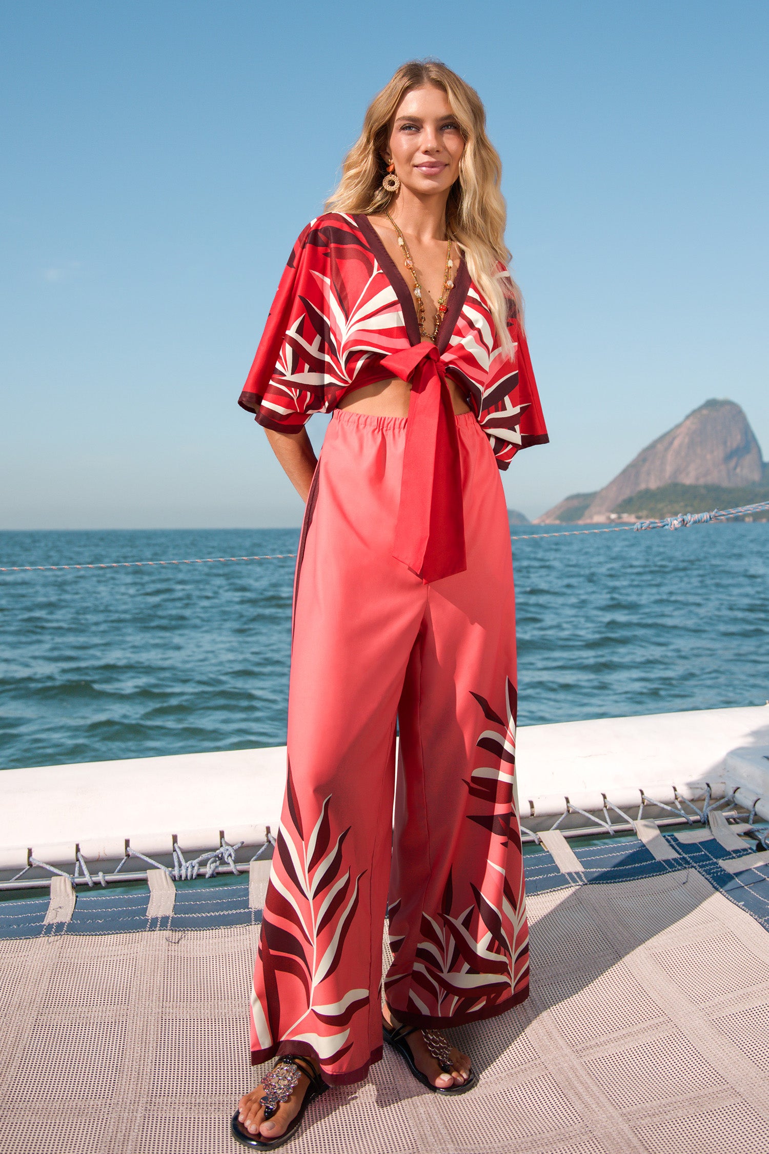 Rot Tropischer Jumpsuit mit tiefem Ausschnitt