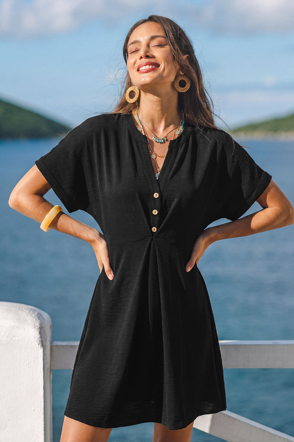 Schwarzes Kurzarm Mini-Freizeitkleid
