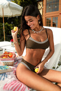 Gestreiftes Bustier-Bikini-Set mit Kontrastdetails