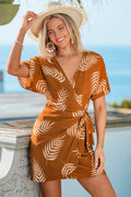 Braunes Tropisches Kurzarm Mini-Wickelkleid mit Taillengürtel