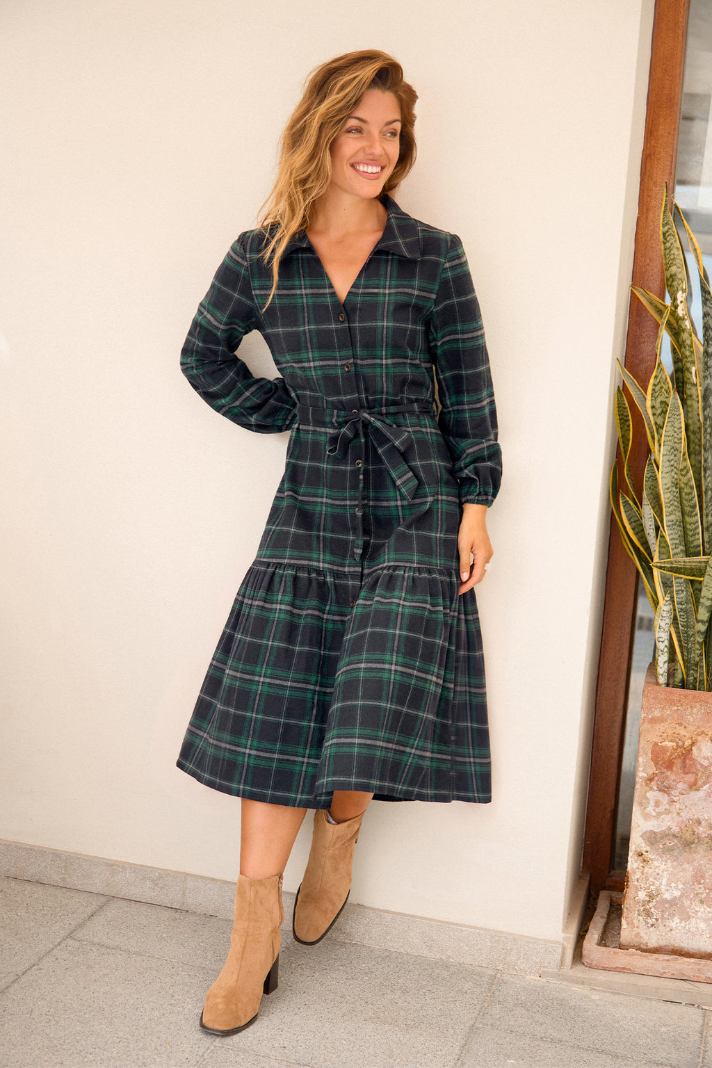 Kariertes Langarm Midi-Blusenkleid