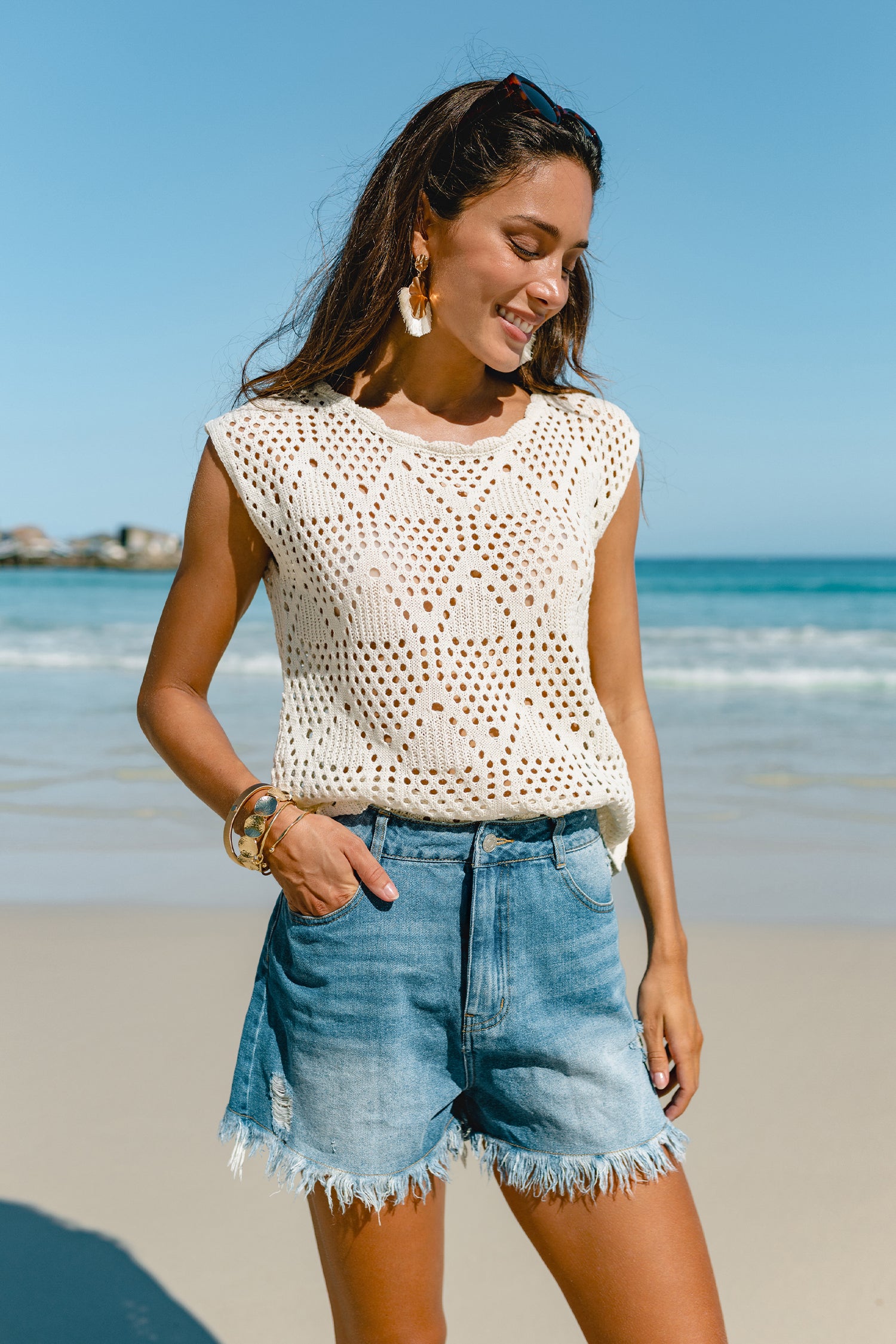 Beiges Kurzarm Strick-Strand-Top