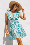 Grünes Boho gesmoktes Mini-Strandkleid