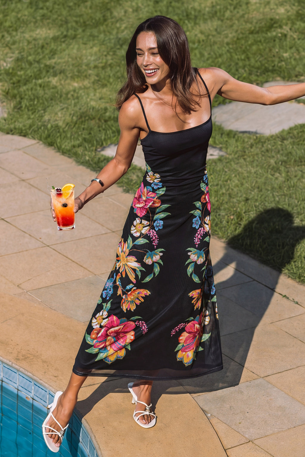 Geblümtes Midi-Abendkleid mit eckigem Ausschnitt