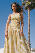 Gelb Gestreiftes Maxi-Strandkleid mit asymmetrischem Ausschnitt