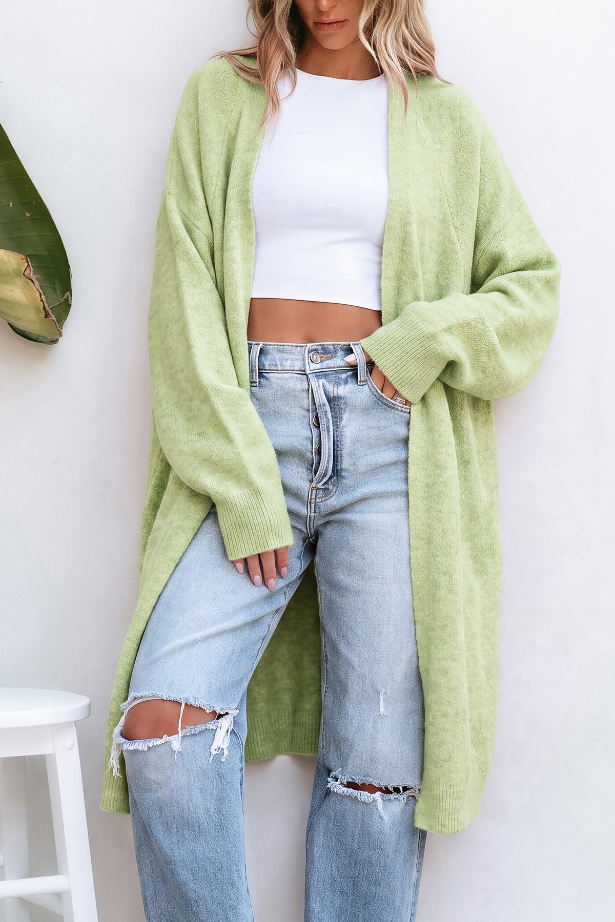 Grüne Strickjacke mit offener Vorderseite