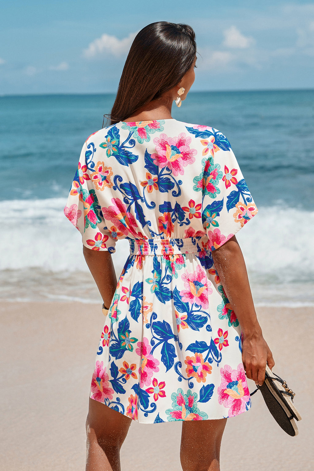 Mini-Strandkleid mit V-Ausschnitt und Dolmanärmeln