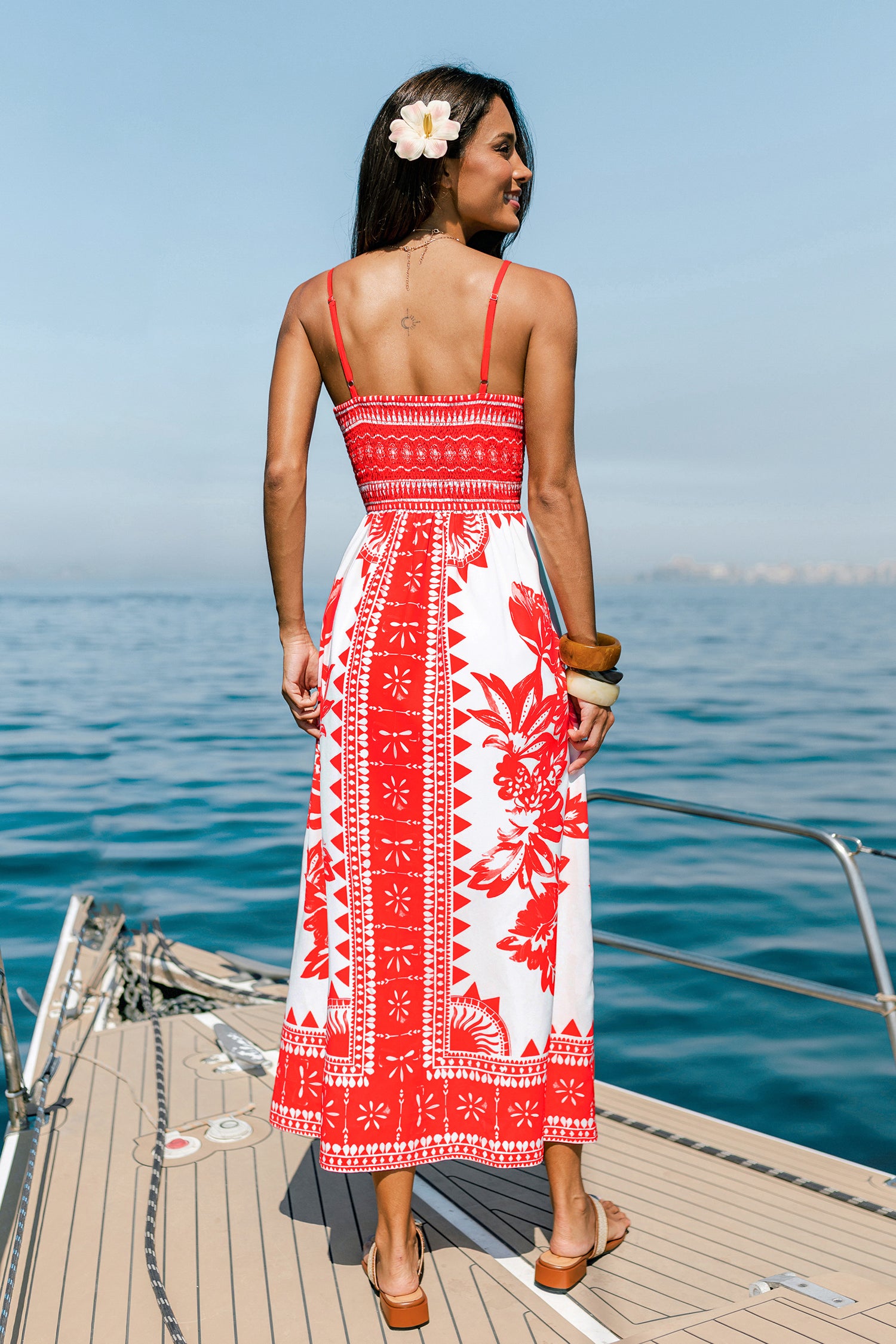 Rotes Maxi-Strandkleid mit Seitenschlitz in Wickeloptik