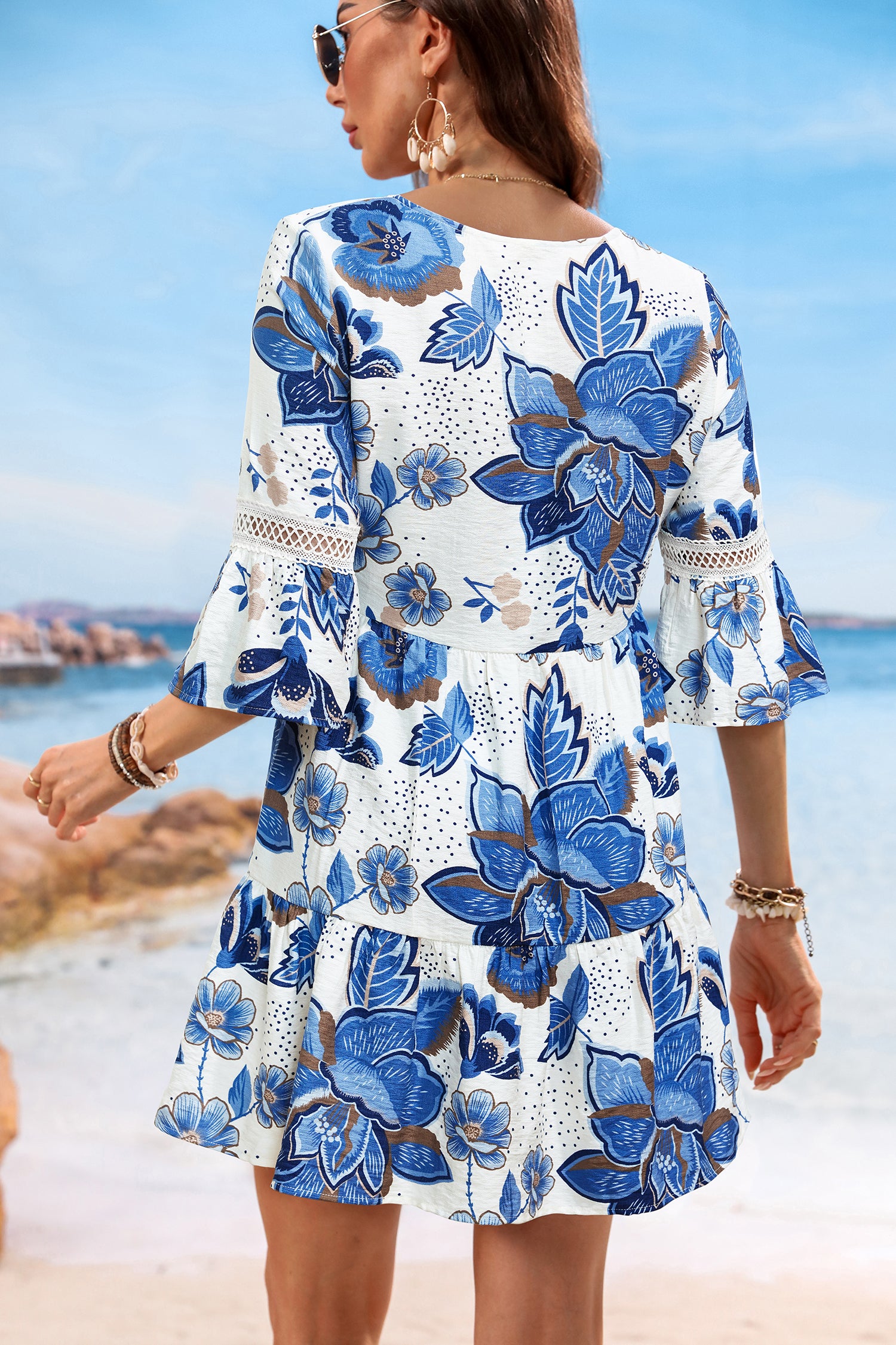 Blau-Weißes Halbarm V-Ausschnitt Mini-Strandkleid