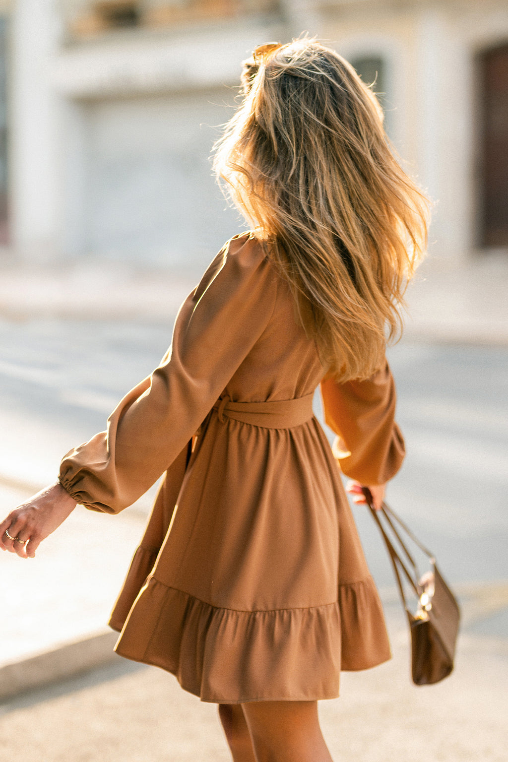 Camel Langarm Minikleid in Wickeloptik