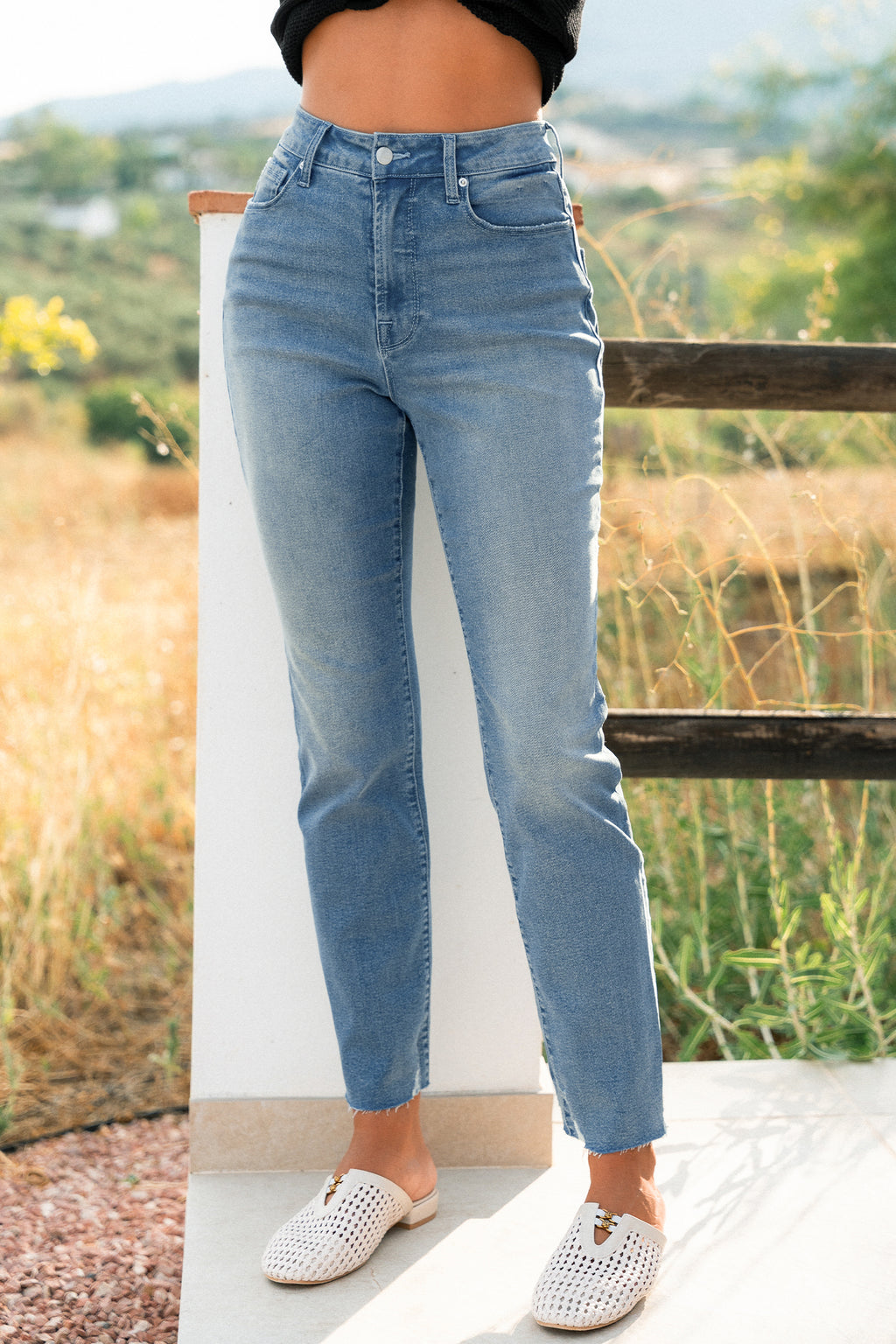 Blaue Ultra-High-Waist Jeanshose