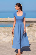 Blaues Maxi-Sommerkleid mit eckigem Ausschnitt