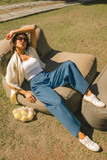 Blaue Hose mit Barrel-Leg und Seitentaschen aus Baumwolle
