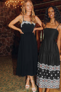 Schwarzes elegantes Maxikleid mit U-Ausschnitt